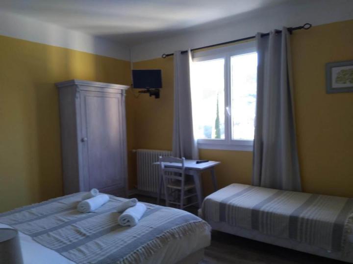 Group rates Dieulefit